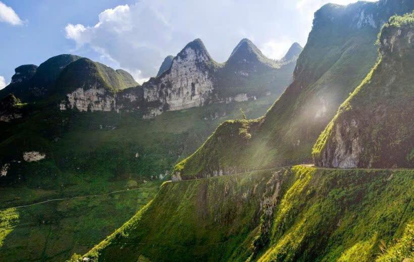 Thuy Anh Hotel Ha Giang Esterno foto