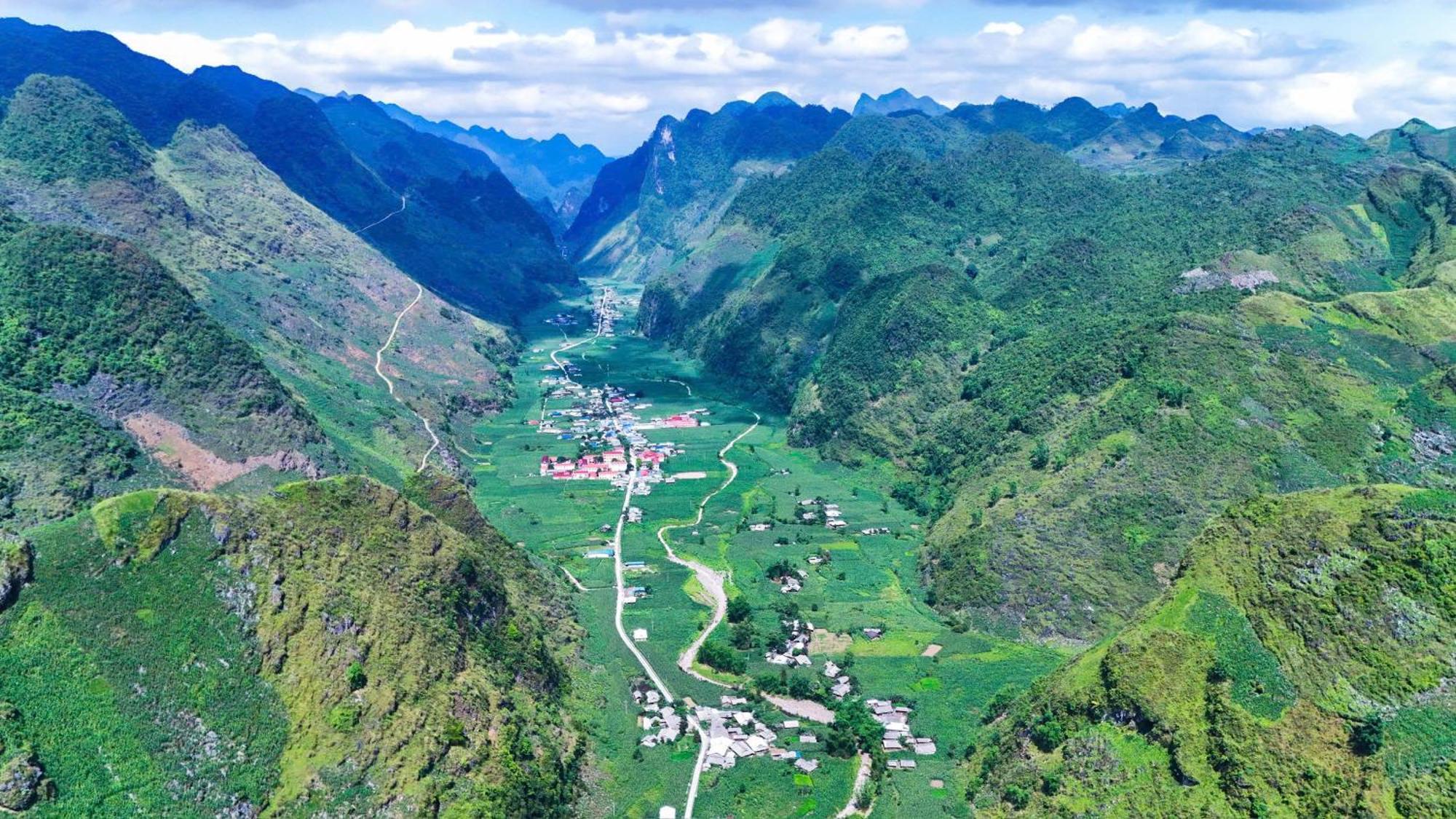 Thuy Anh Hotel Ha Giang Esterno foto