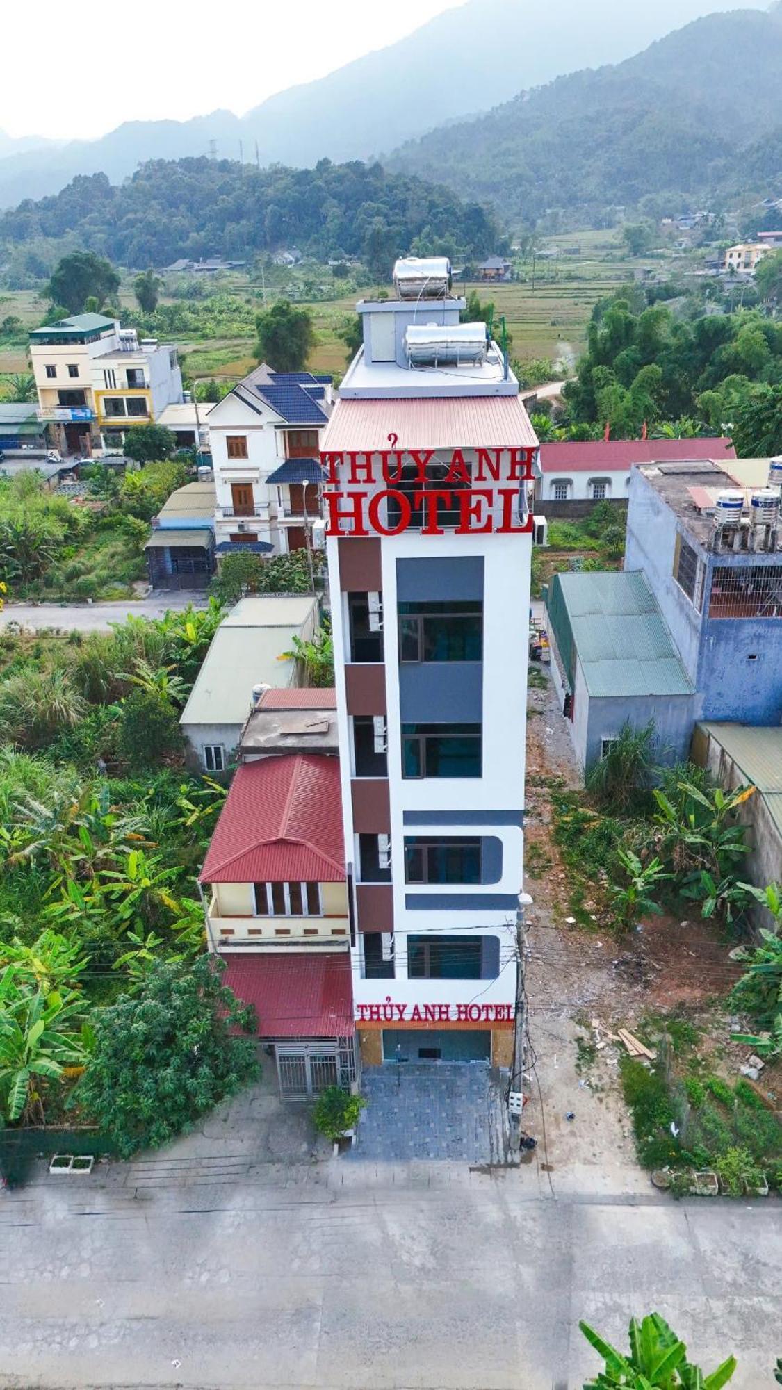 Thuy Anh Hotel Ha Giang Esterno foto