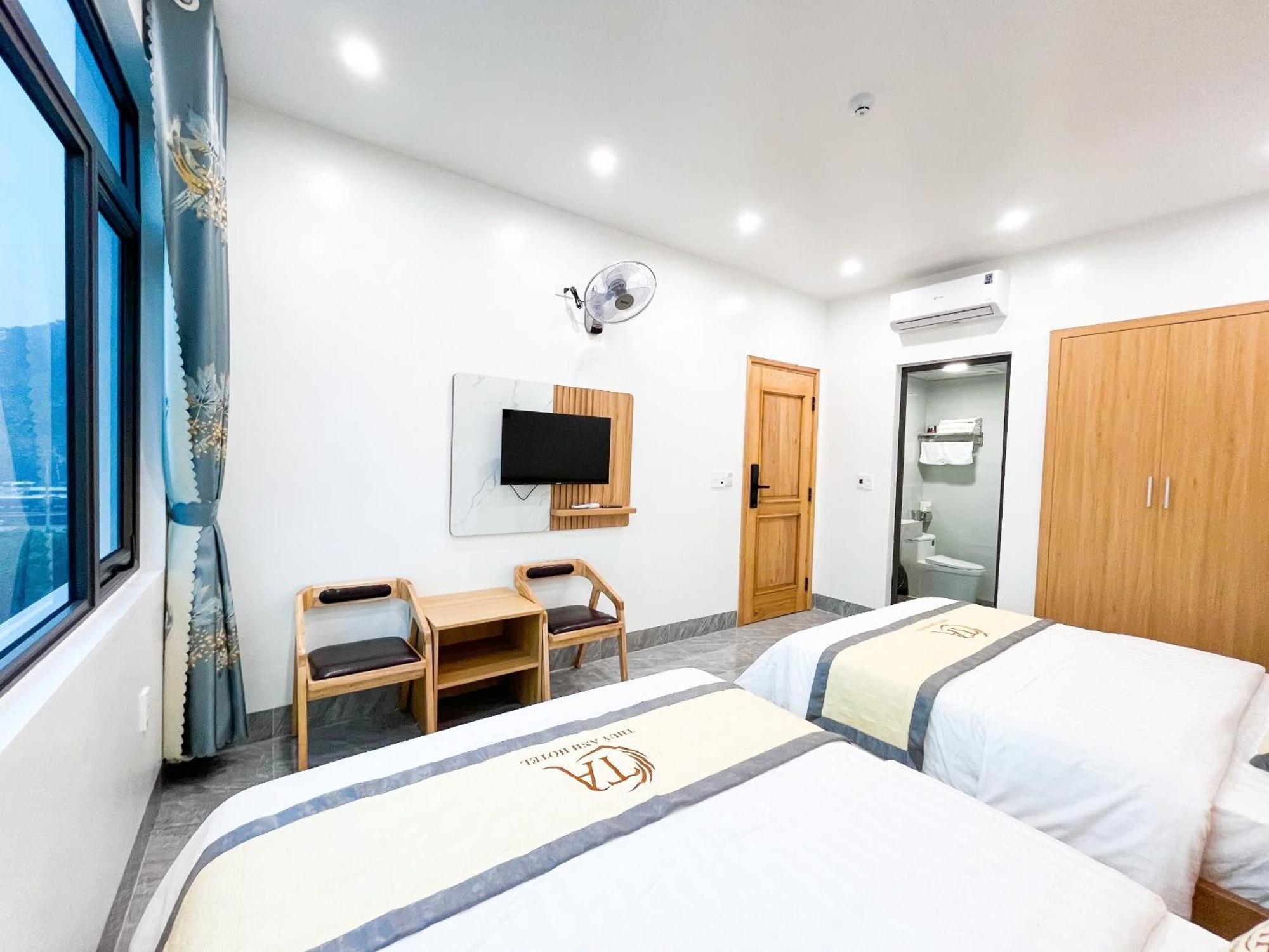 Thuy Anh Hotel Ha Giang Esterno foto