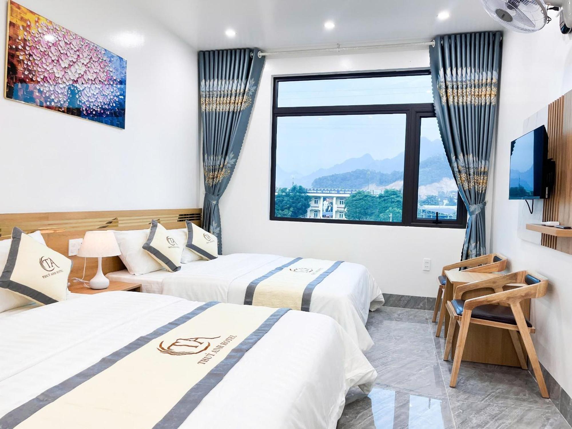 Thuy Anh Hotel Ha Giang Esterno foto