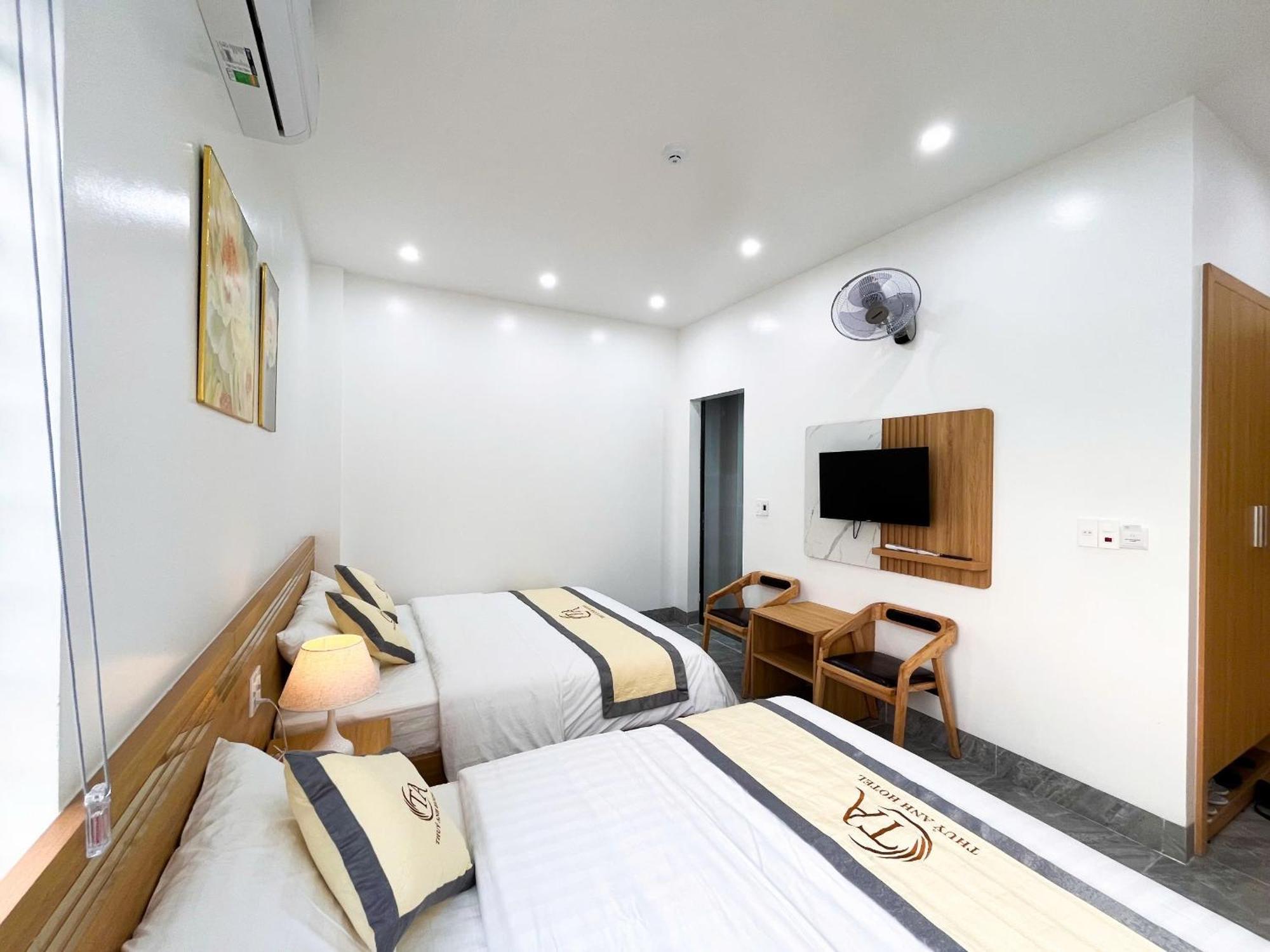 Thuy Anh Hotel Ha Giang Esterno foto