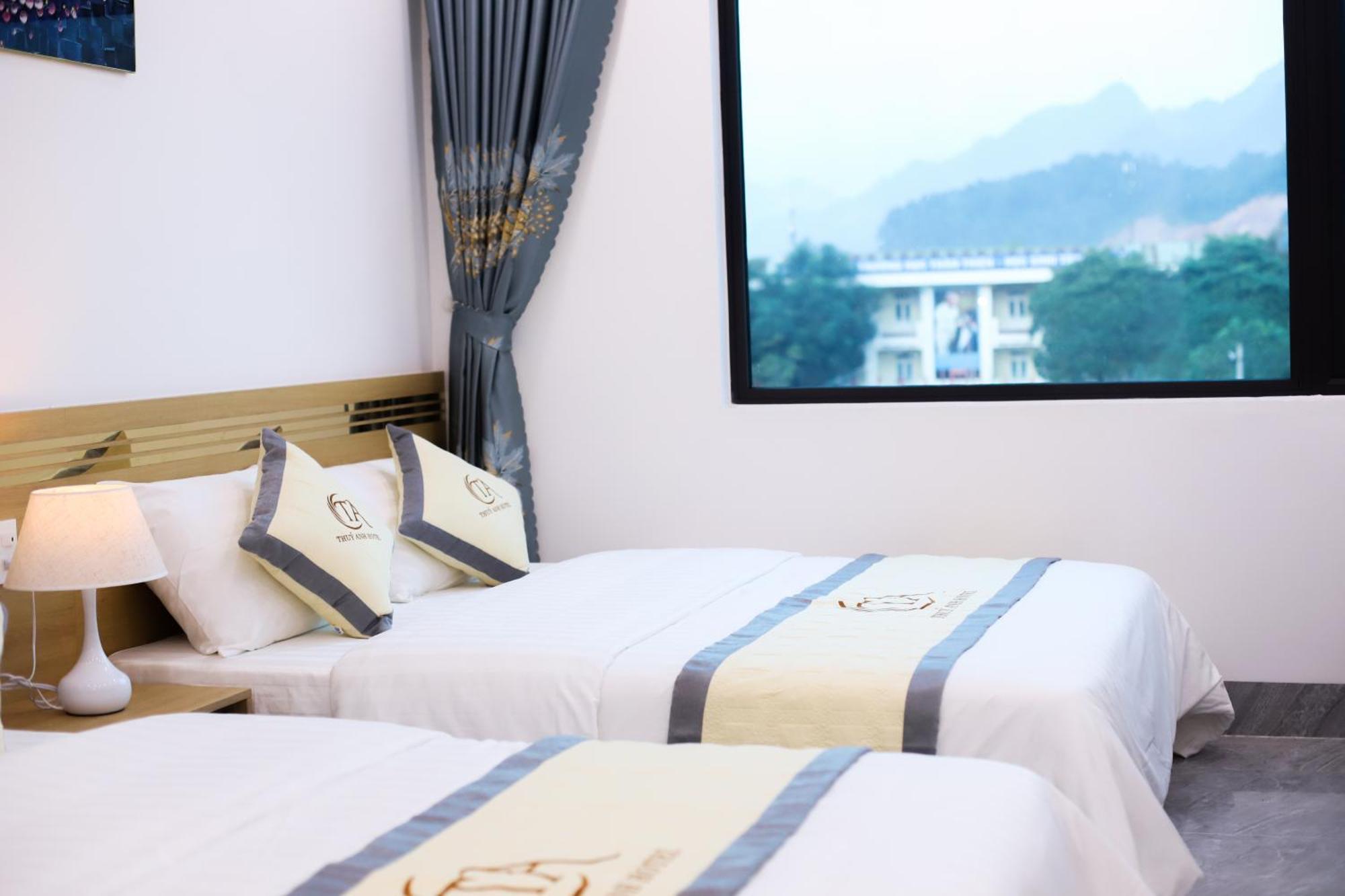 Thuy Anh Hotel Ha Giang Esterno foto